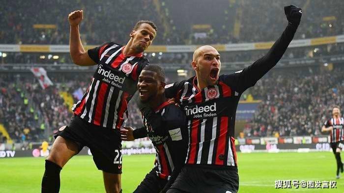  门兴格拉德巴赫爆冷击败拜仁终结其联赛十八轮不败